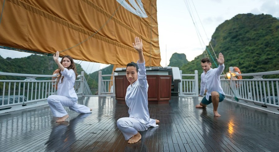 Paradise Luxury Cruise